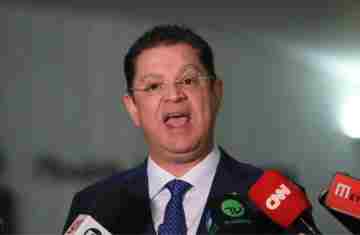  Líder do PL na Câmara dos Deputados nega desvios de verbas 